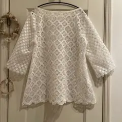 新品未使用品　レースチュニック　　洋服