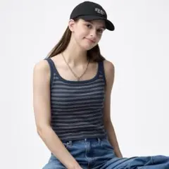 ブラフィールクロップドスクエアネックタンクトップ　ボーダー　ネイビー　GU XS