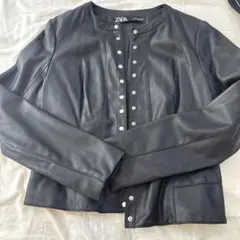 ZARA フェイクレザーノーカラージャケット　黒　S 剥がれあり　ザラ