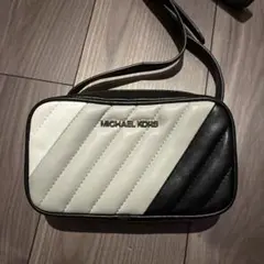 MICHAEL KORS ボディバッグ・ウエストポーチ