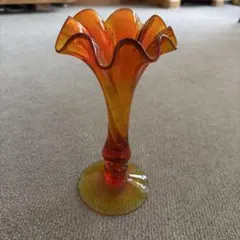 ヴィンテージフラワーベース フリル花瓶 ポストモダン ミッド
