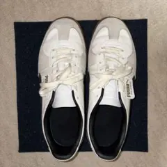 PUMA PALERMO ホワイト ブラック 26,5のサムネイル