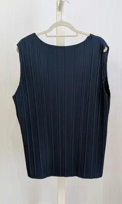 Item thumbnail for item 5c9a18eb-b634-4cdc-b5fc-ea432a27a53f