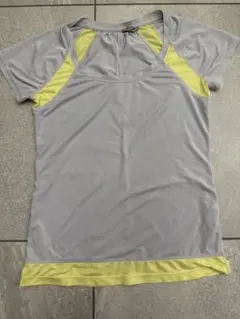 ヨガウェア　スポーツウェア　Tシャツのサムネイル