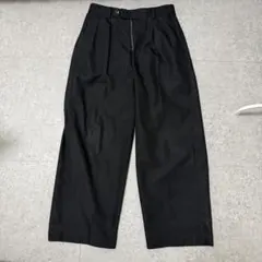 HIGH TWISTED GABA WIDE TUCK SLACKS