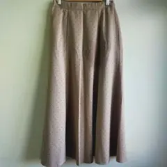 【新品】ベージュ ドット柄 フレアロングスカート0403-M