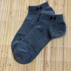 Under Armour グレー ショートソックス
