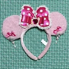 美品】東京ディズニーリゾート ミニーちゃんピンク 水玉模様