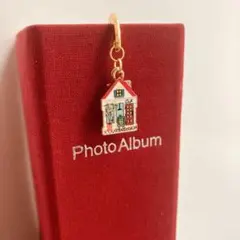 Item thumbnail for item 69af93c9-88fe-4fda-be78-c21427a59ca4