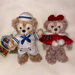 【美品】　ダッフィー（セーラマリン）＆シェリーメイ（クリスマス）ぬいぐるみバッジ