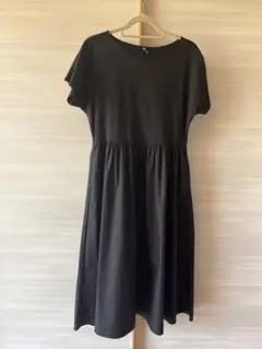 新品未使用　UNIQLO ユニクロ コンビネーションフレアワンピース