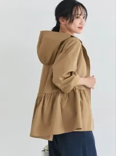 フーディヘムフレア　ブルゾンのサムネイル