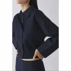 ジップアップニット