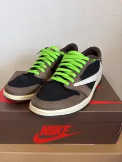 Travis Scott Nike Air Jordan 1 Low 28cm