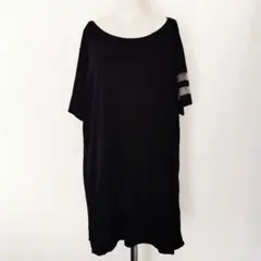 DIESEL 花柄数字 78 バックプリント ルーズフィットTシャツのサムネイル
