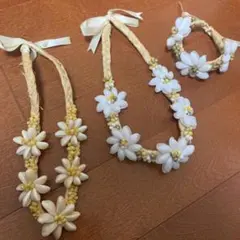 シェルネックレスとブレスレットのセット