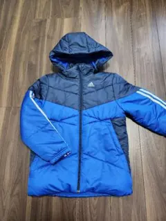 【値下げ】adidas 中綿ジャケット 青/黒 150