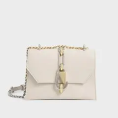 CHARLES&KEITH メタリックアクセントターンロッククロスボディバッグ