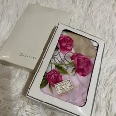 新品✨NINA RICCI バラ柄ハンカチ ギフトボックス付き
