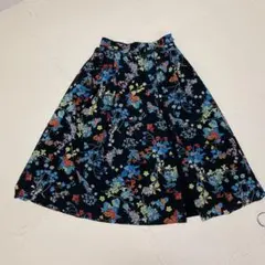 ships 花柄スカート フレアスカートのサムネイル