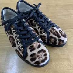 Marc Jacobs ヒョウ柄スニーカー 38 - メルカリ