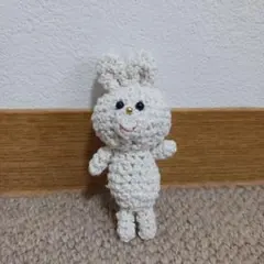 うさぎ　あみぐるみ