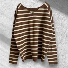 美品　アデイインザライフ　長袖ニット　ボーダー　Vネック　カジュアル　ブラウン