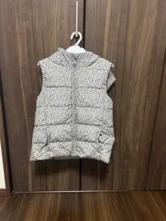 古着 GAP KIDS 花柄ダウンベスト 140cm