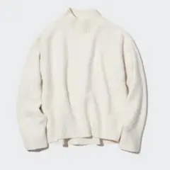 UNIQLO スフレヤーンモックネックセーター
