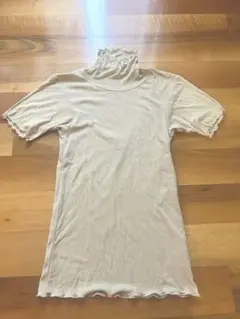 iirot バックオープンカットソー　ベージュ　イロット