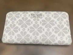 ⁠ケイトスペード 長財布 ラウンドファスナー スペードフラワー