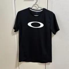 美品★オークリー　半袖Tシャツのサムネイル