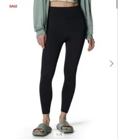 専用　Under Armour HeatGear ブラックレギンス M