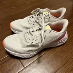 NIKE ランニングシューズ　23,5cm