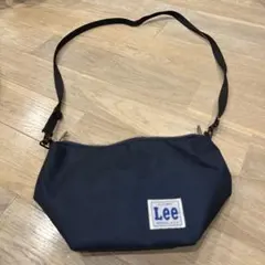 Lee ネイビーショルダーバッグ