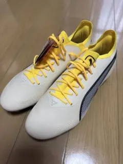 【新品】サッカー　プーマ　スパイク　26.5㎝