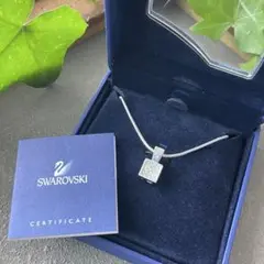 SWAROVSKI スクエアネックレス 2way