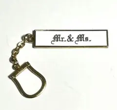 激レアスカイラインジャパン Mr & Ms キーホルダー ゴ-ルドホワイト