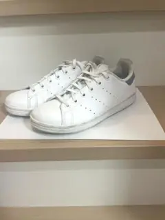 アディダス　スタンスミス　22cm