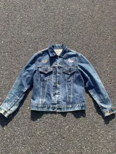 Item thumbnail for item 4274fd4f-beff-4b3a-bdb2-6b2a34adb02b