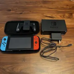 Nintendo Switch 本体 青/赤 Joy-Con ケース有り