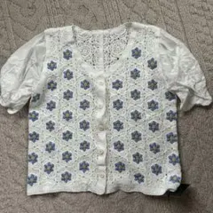 ホワイトレースカーディガン 花柄刺繍のサムネイル