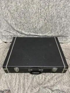 Item thumbnail for item 3ffa65cf-08ac-4e5f-966b-2b5e7b562671