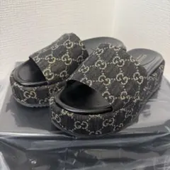 GUCCI GG柄 デニム プラットフォーム サンダル 37のサムネイル