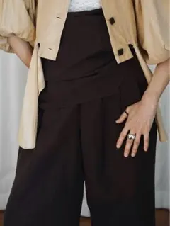 AURALEE HIGH DENSITY FINX LINEN CAMISOLEのサムネイル