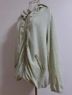 Item thumbnail for item 04b57e8d-b3c8-4e4f-abdc-682eaec74096