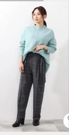 ドレスキップ　ラメ混ブークレーモックネックニット　М　ライトブルー