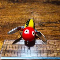 ヘドン　タイニー クレイジー クローラー ルアー 赤黄のサムネイル