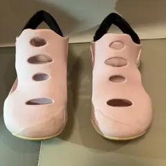 NIKE ナイキ　ピンク スリッポンサンダル　17.0cm