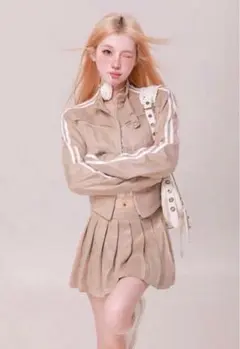 Item thumbnail for item ecee2050-f84d-4d08-baca-061fdd4890a5